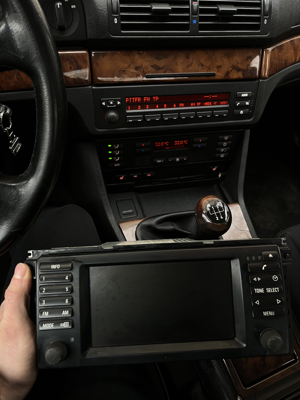 Мафон — BMW 5 series (E39), 2,2 л, 2002 года | автозвук | DRIVE2