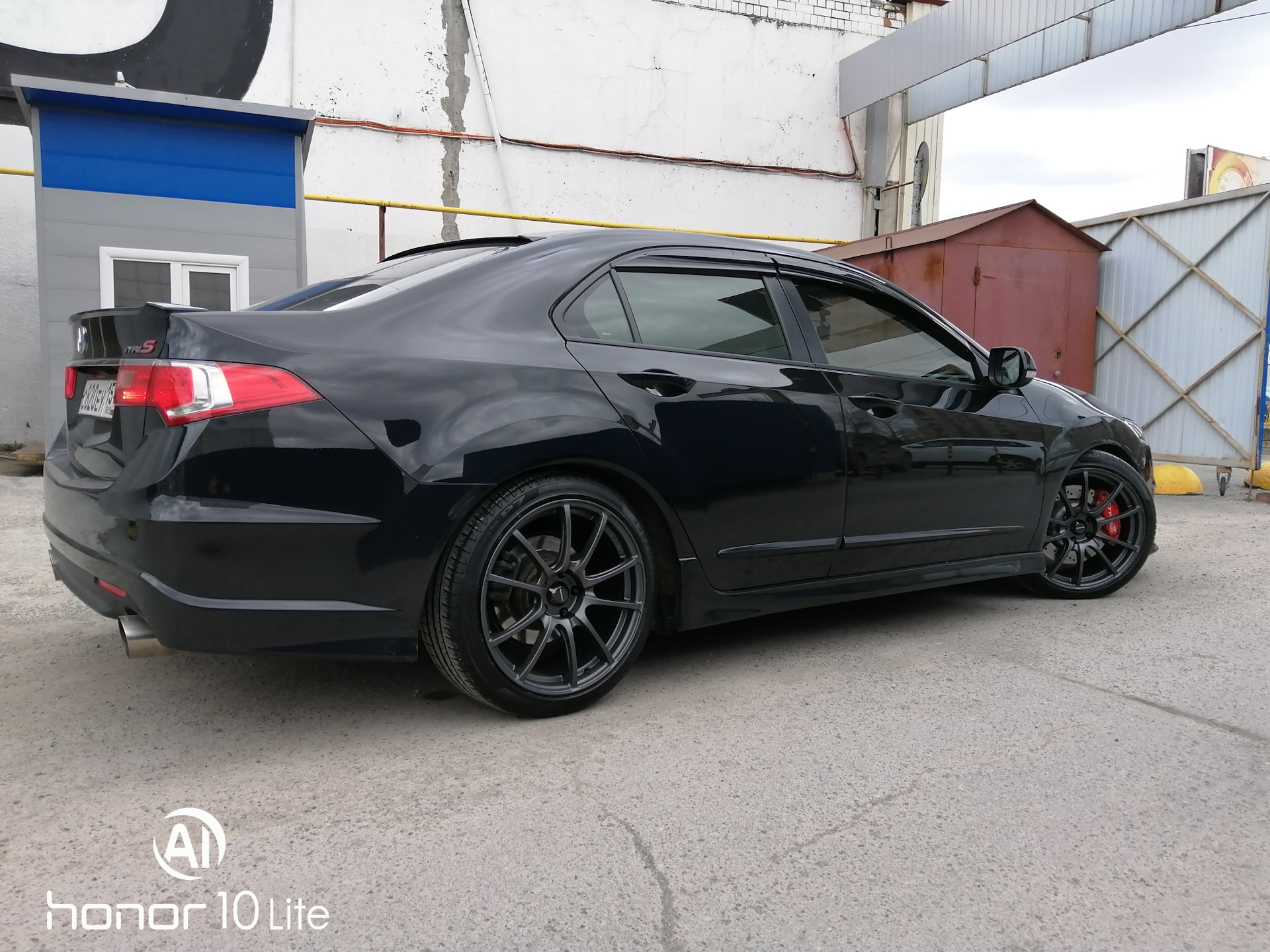 Honda Accord 8 Black Edition