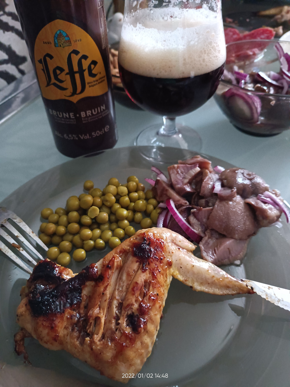 Пиво Leffe Brune — темный бельгийский эль, на ближайшее время с тёмным  определился😉 и светлое под морепродукты сойдёт 😎. — Сообщество «Food &  Wine» на DRIVE2