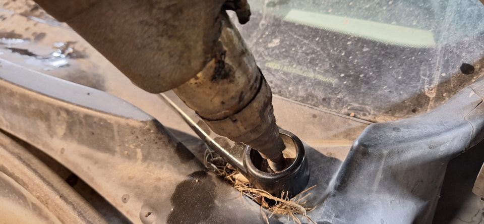 Дворники останавливаются в середине хода — KIA Ceed (1G), 1,6 л, 2008 ...