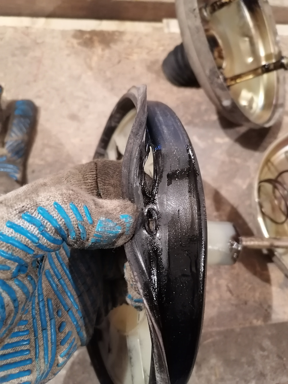 Замена вакуума. — Lada 2114, 1,5 л, 2006 года | своими руками | DRIVE2