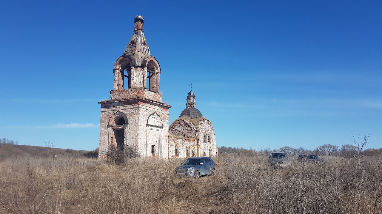 Остров Ярославская область заброшенный храм