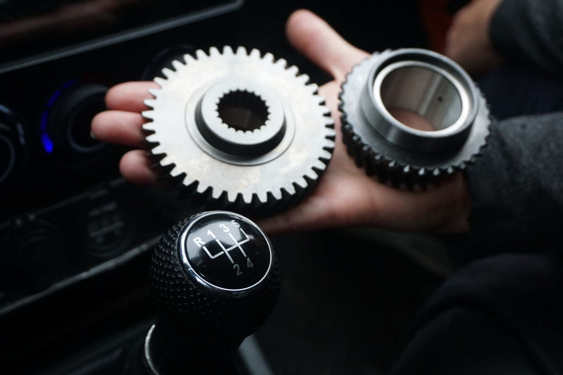 Как уменьшить расход топлива по трассе и увеличить показатель ...