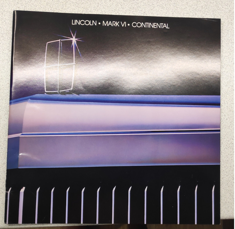 Фото в бортжурнале Lincoln Town Car I