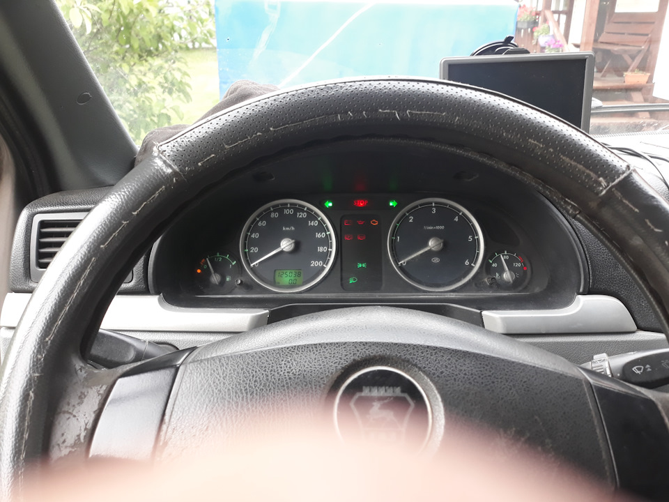 Панель приборов. Видимость сигнальных лампочек — ГАЗ Соболь 4х4, 2,9 л ...