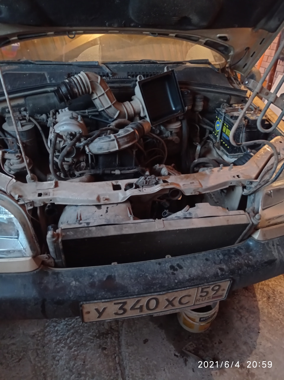 Замена радиатора ДВС — Chevrolet Niva (1G), 1,7 л, 2004 года | своими ...