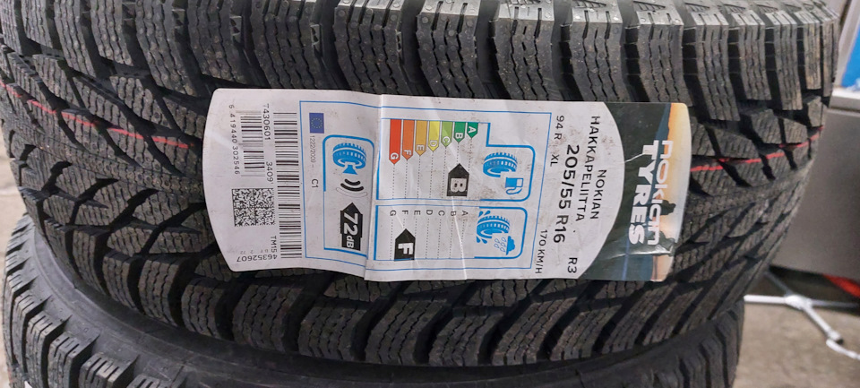 Nokian Hakkapeliitta 8 -> Nokian Hakkapeliitta R3 — KIA Cerato (3G), 1 ...