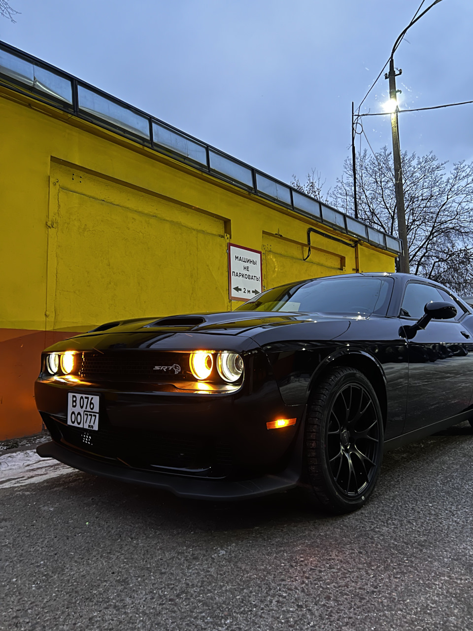 SRT r20 Black Satin — Dodge Challenger, 3,6 л, 2019 года | колёсные диски |  DRIVE2