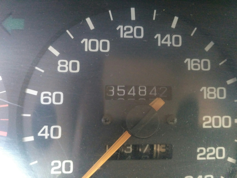 Масло 10w40, промывка пятиминутка, 355000 пробег — Mazda 626 IV (GE), 1 ...