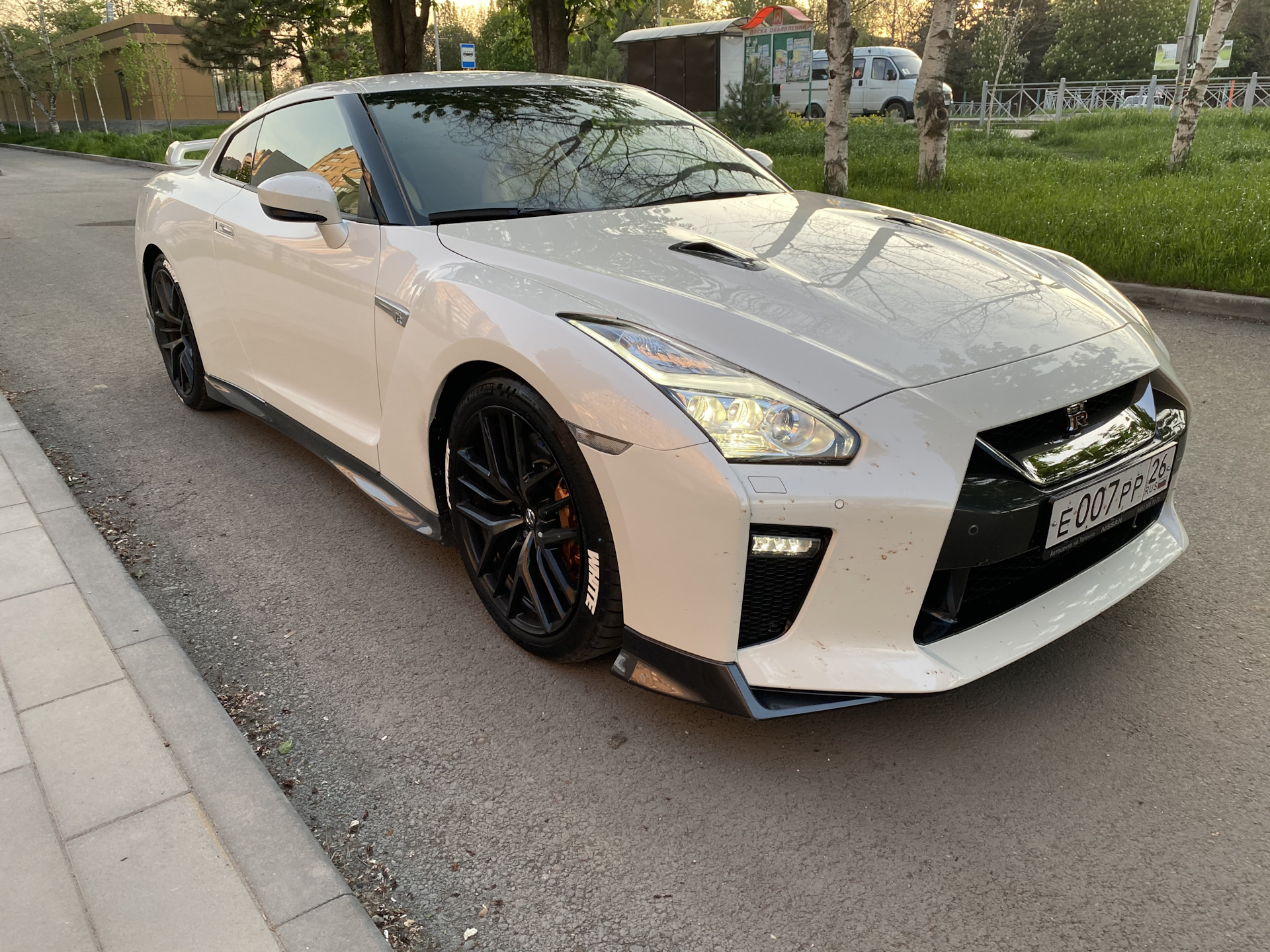 Nissan gt r 3 8 AMT биографии