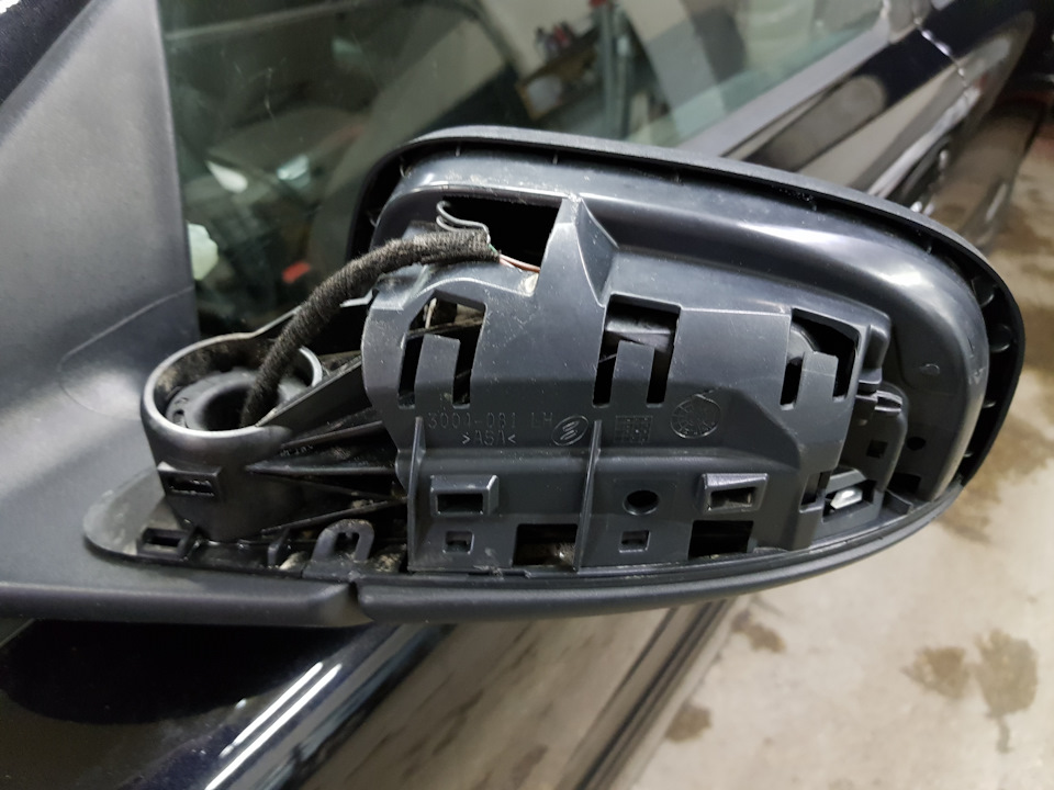 Как разобрать зеркало volvo s80