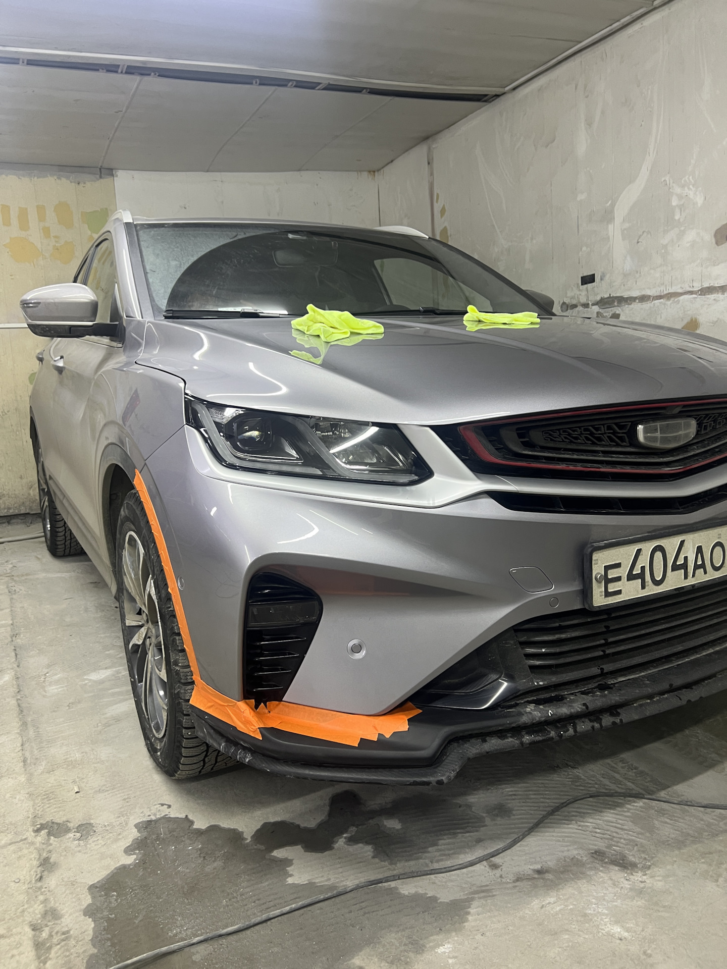 Локальный окрас бампера — Geely Coolray, 1,5 л, 2022 года | кузовной ...