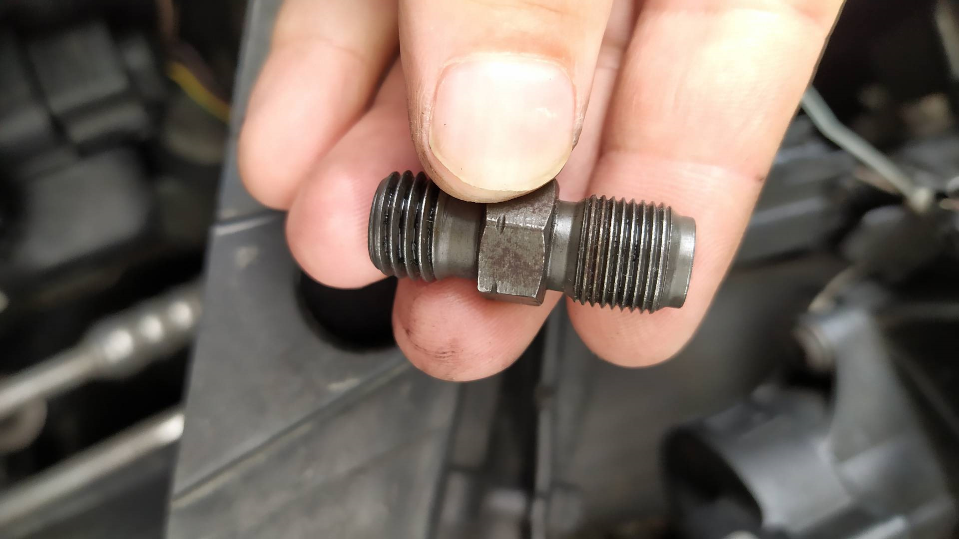 А форсунка все течет и течет по плану… — Ford Focus Wagon II, 1,6 л ...