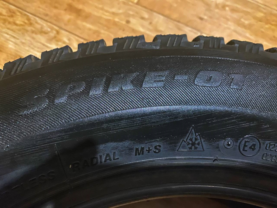 . — Renault Logan (2G). Запчасти на фото: TrailCutter Radial M+S