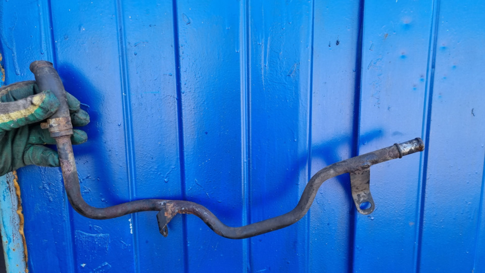 Вот и виновник торжества — Chrysler Town and Country IV, 3,3 л, 2005