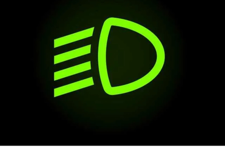 Чудеса — Renault Fluence, 1,6 л, 2012 года | тюнинг | DRIVE2