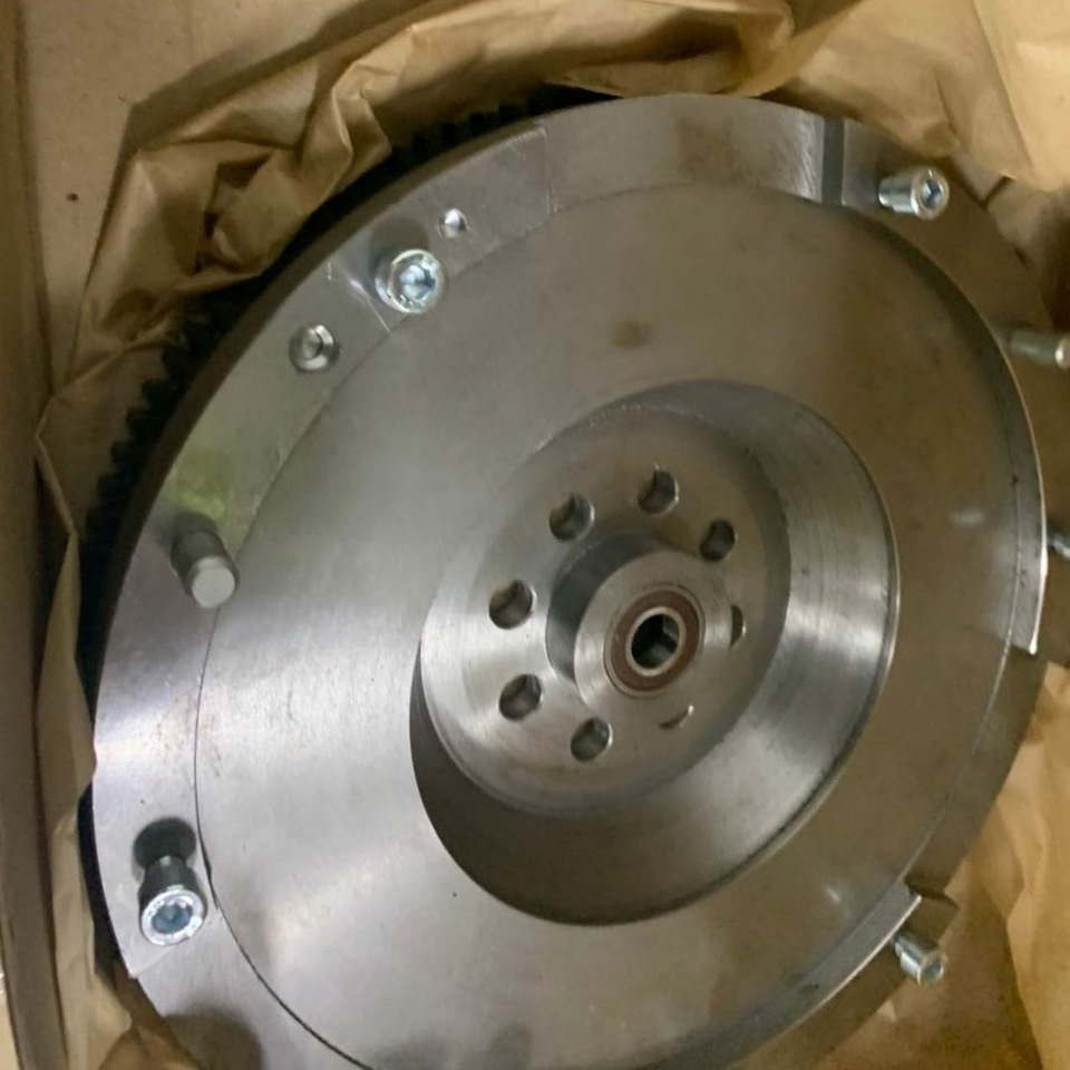 Одномассовый маховик — BMW 3 series (E90), 2 л, 2009 года | тюнинг | DRIVE2