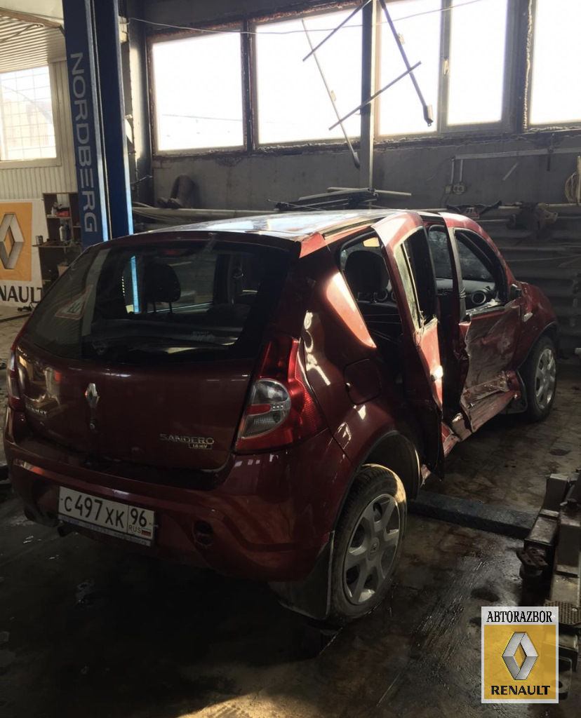 В разборе Renault Sandero, 2011 г. - Авторазбор/Запчасти Renault, Nissan, Geely 