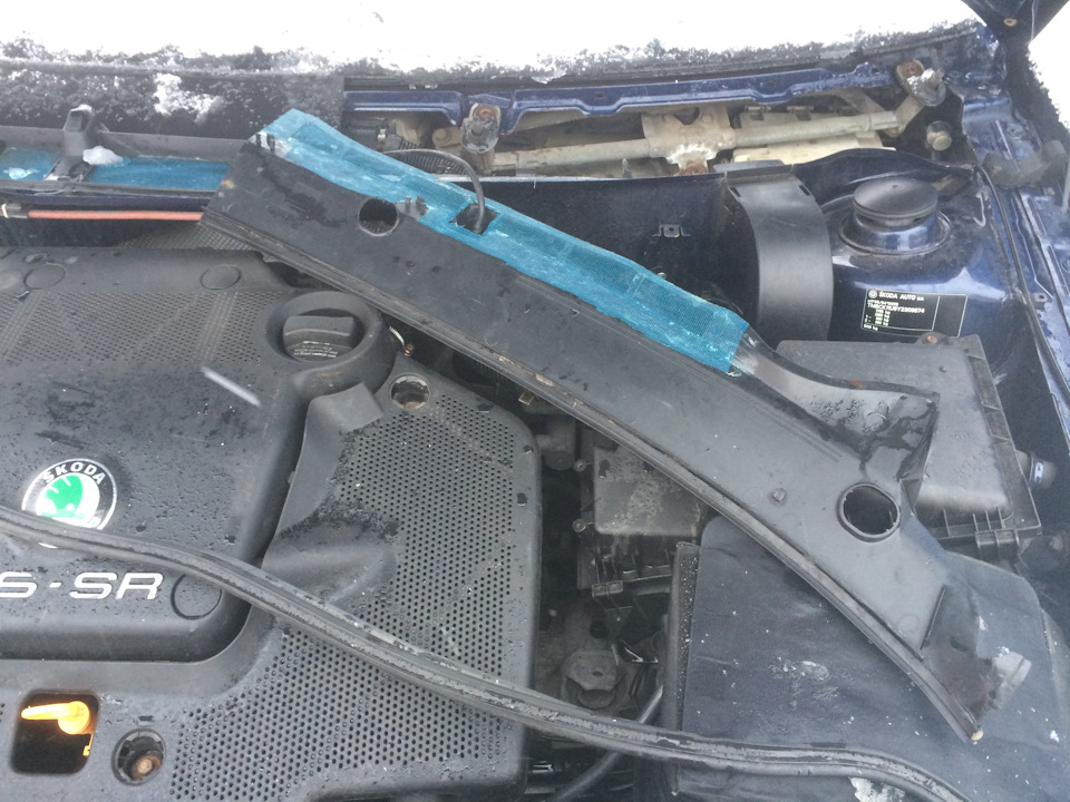 Чистка|продувка форсунки стеклоомывателя — Skoda Octavia A4 Mk1, 1,6 л ...