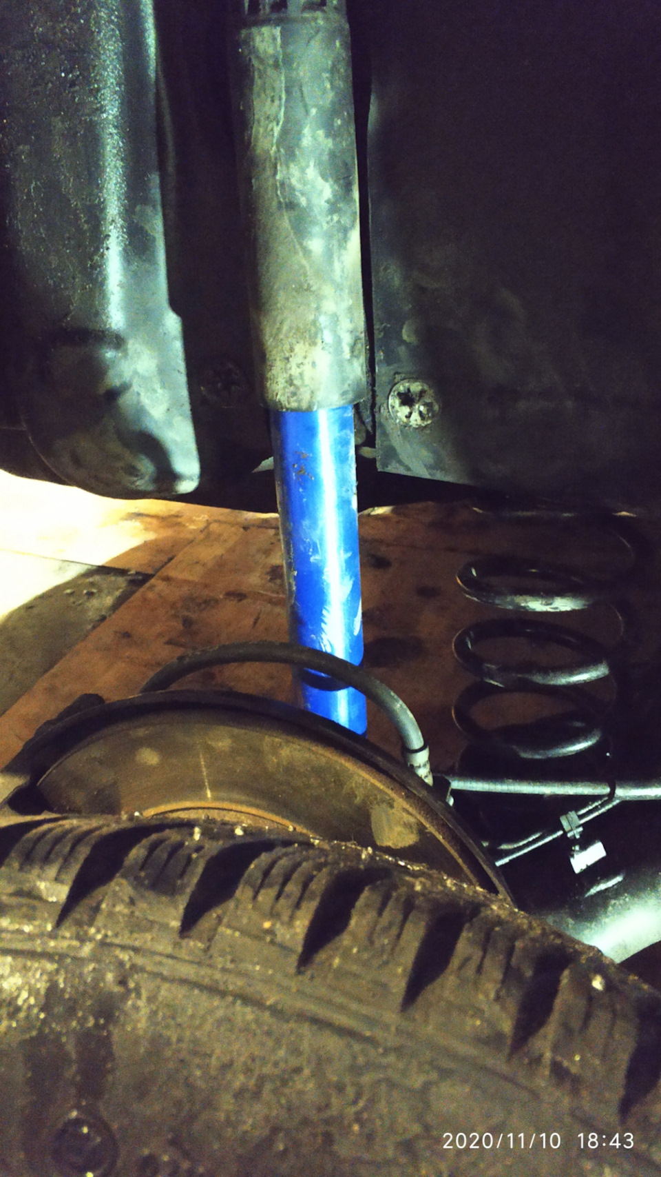 Ну и задние — Lada Vesta SW Cross (1G)