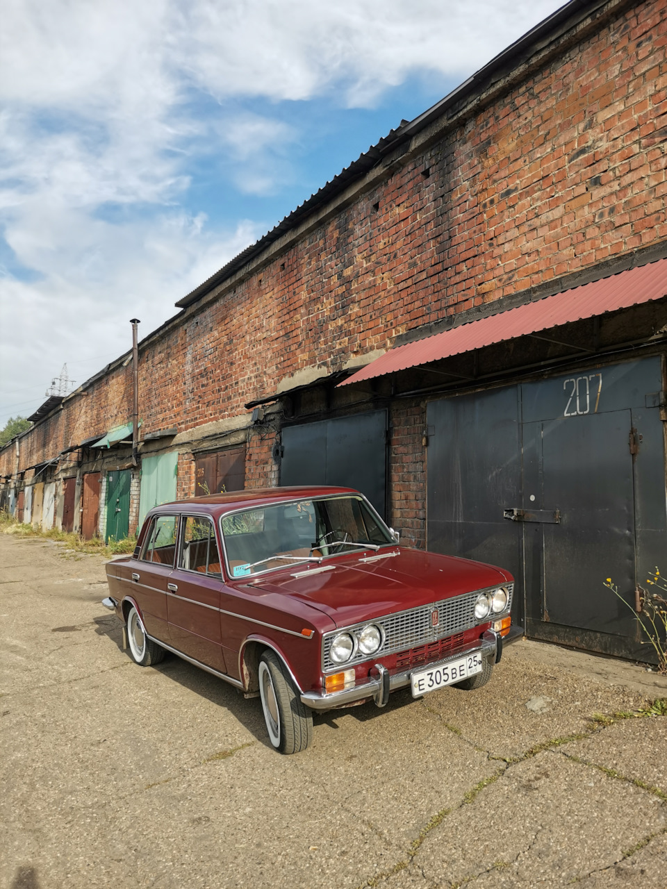 И у машины должен быть свой дом — Lada 2103, 1,5 л, 1973 года | другое |  DRIVE2