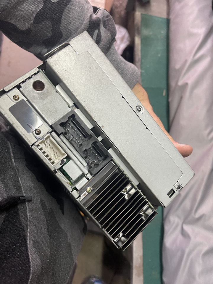 Магнитола Ниссан Максима на Nissan Maxima V (A33). Б/у | 1 800 ₽ в ...