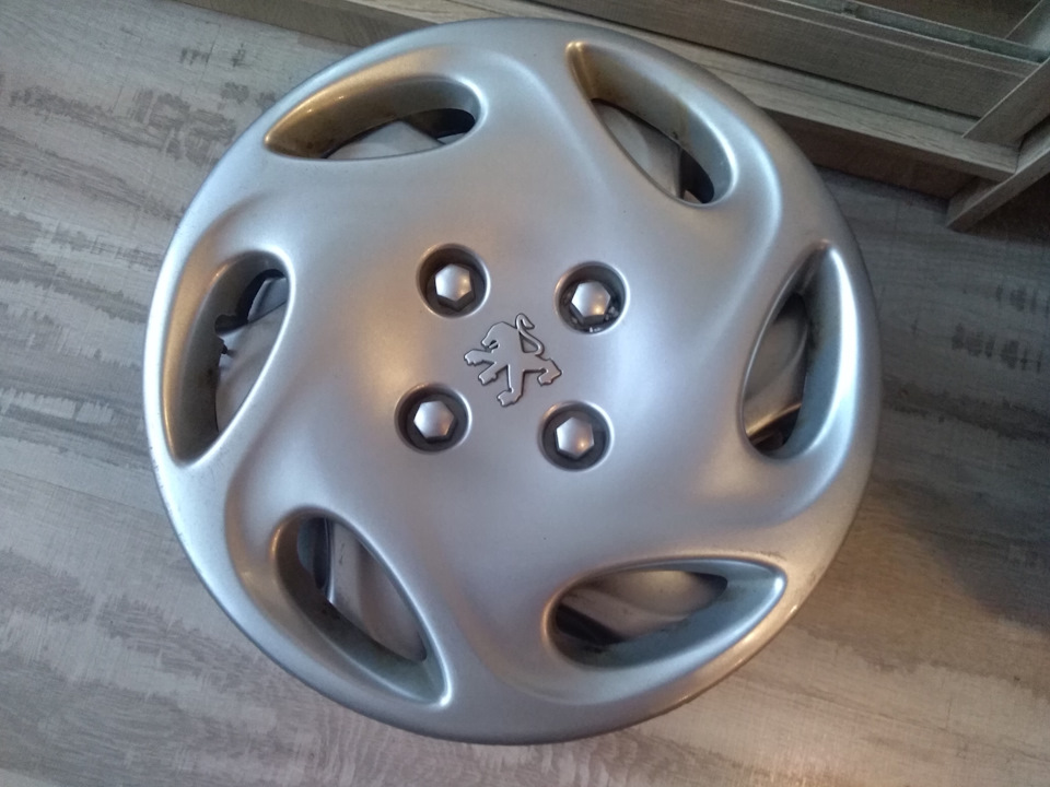 Оригинальные колпаки Пежо 206 — Peugeot 206, 1,4 л, 2001 года ...