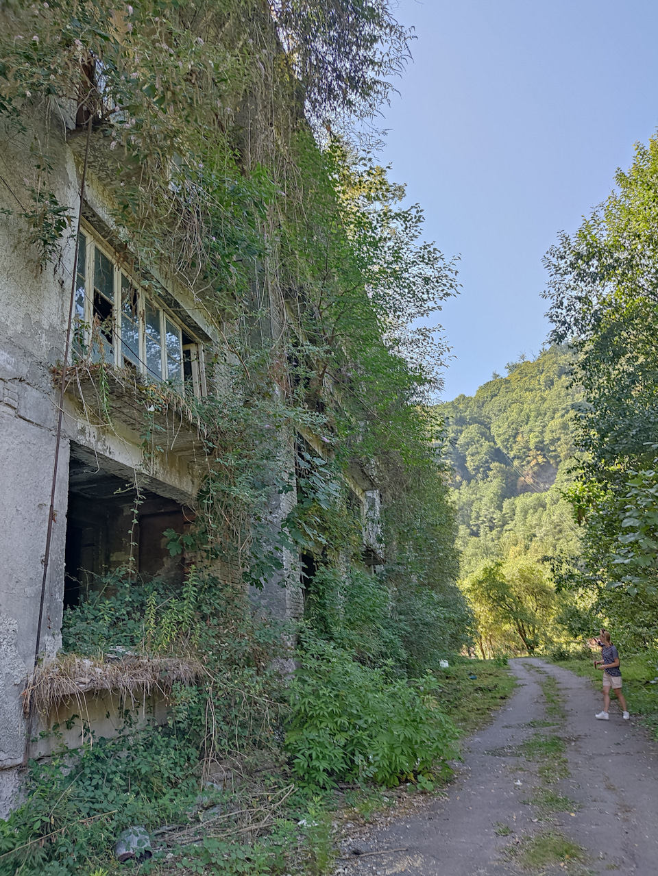 Абхазия. Акармара (город-призрак). Ткуарчал. Очамчира. Сухум. Гагра ...