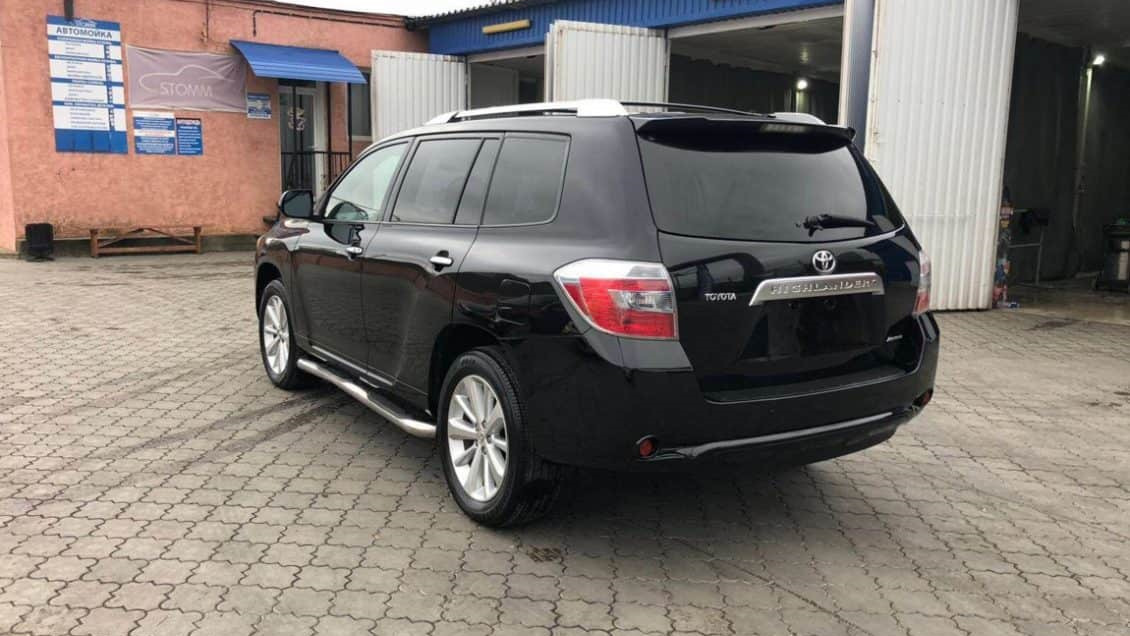 Toyota Highlander 2008 года гибрид