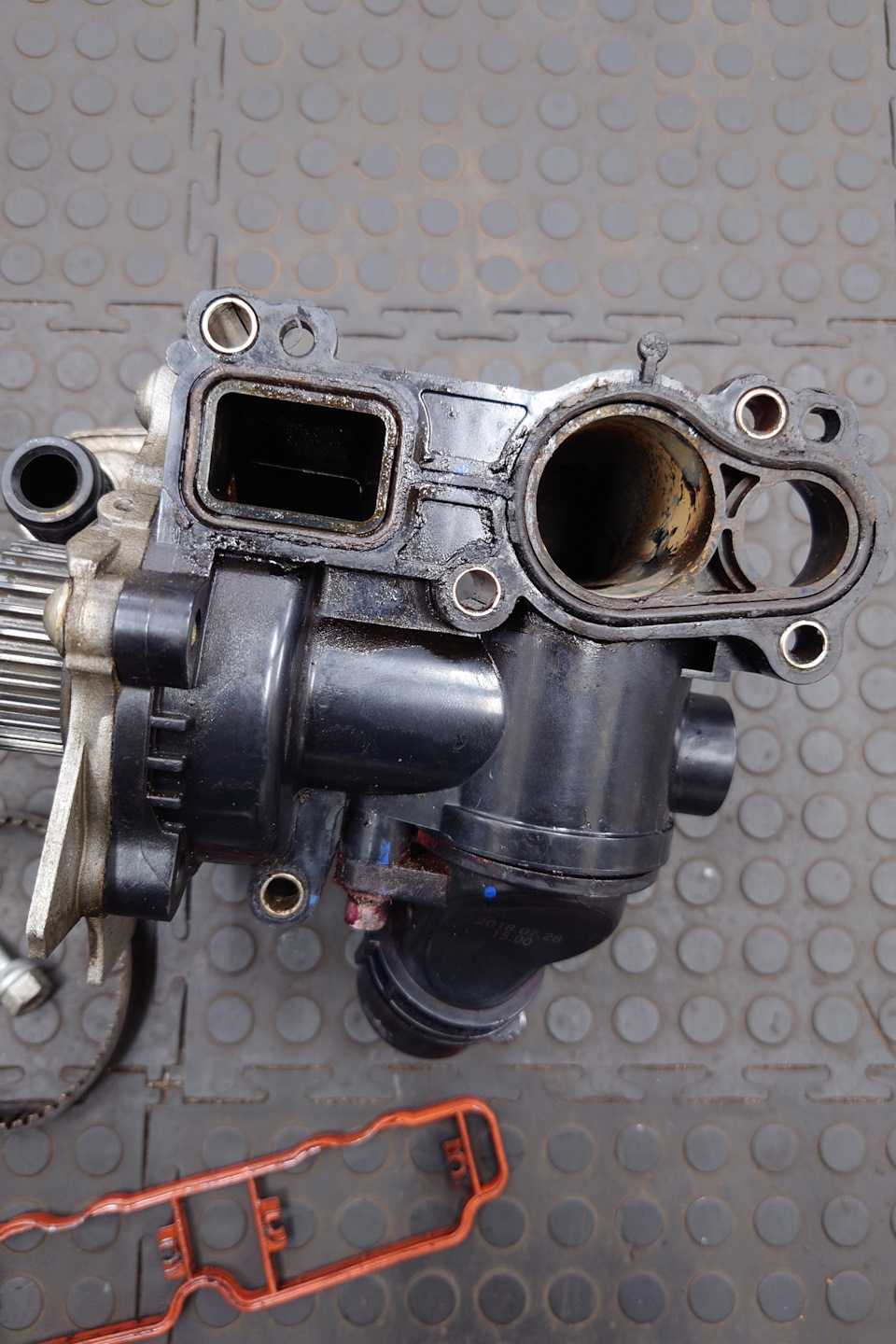 Фото в бортжурнале Audi A4 (B8)