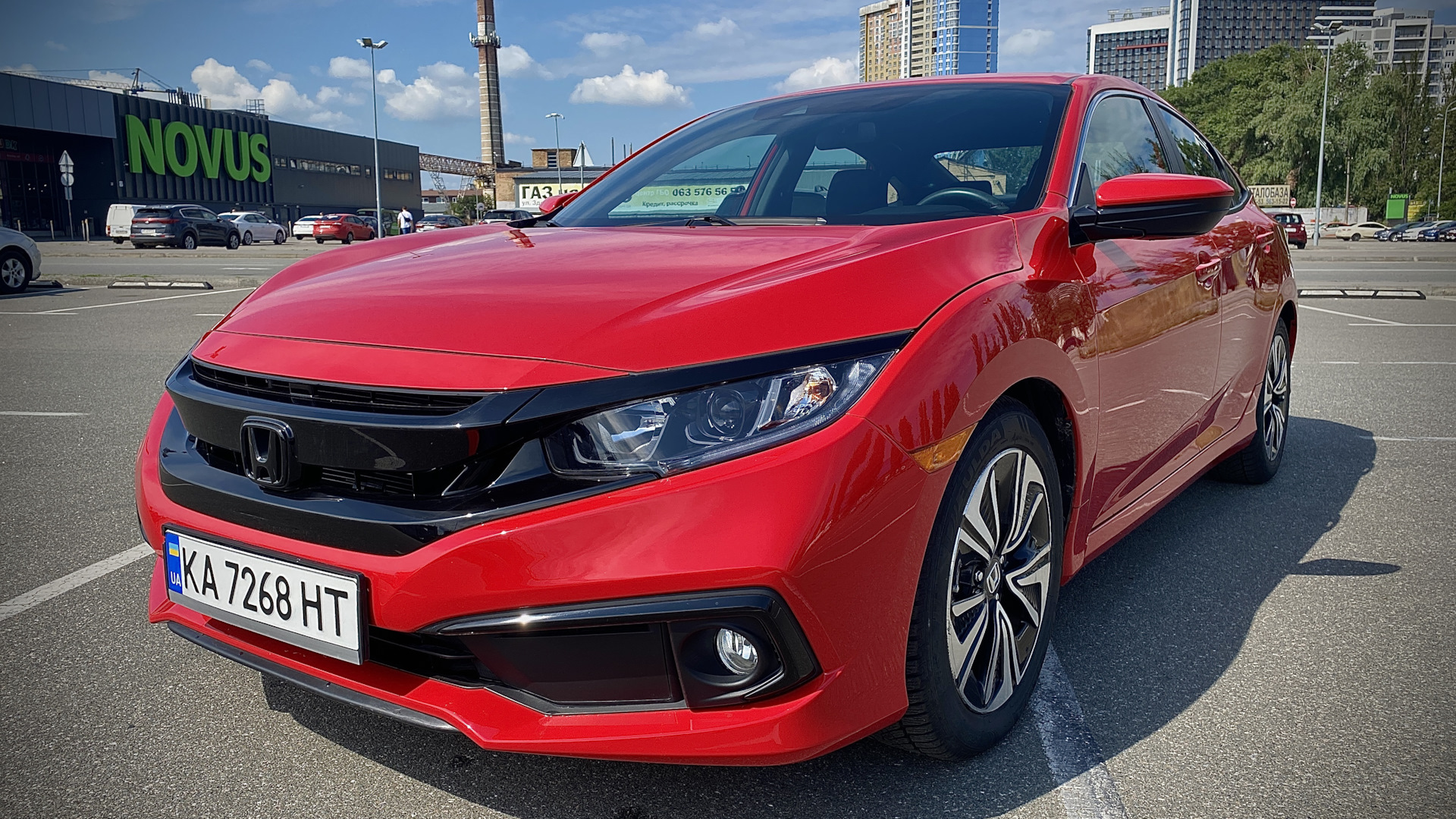 Honda Civic 4D (10G) 2.0 бензиновый 2019 | красная... красивая :) на DRIVE2