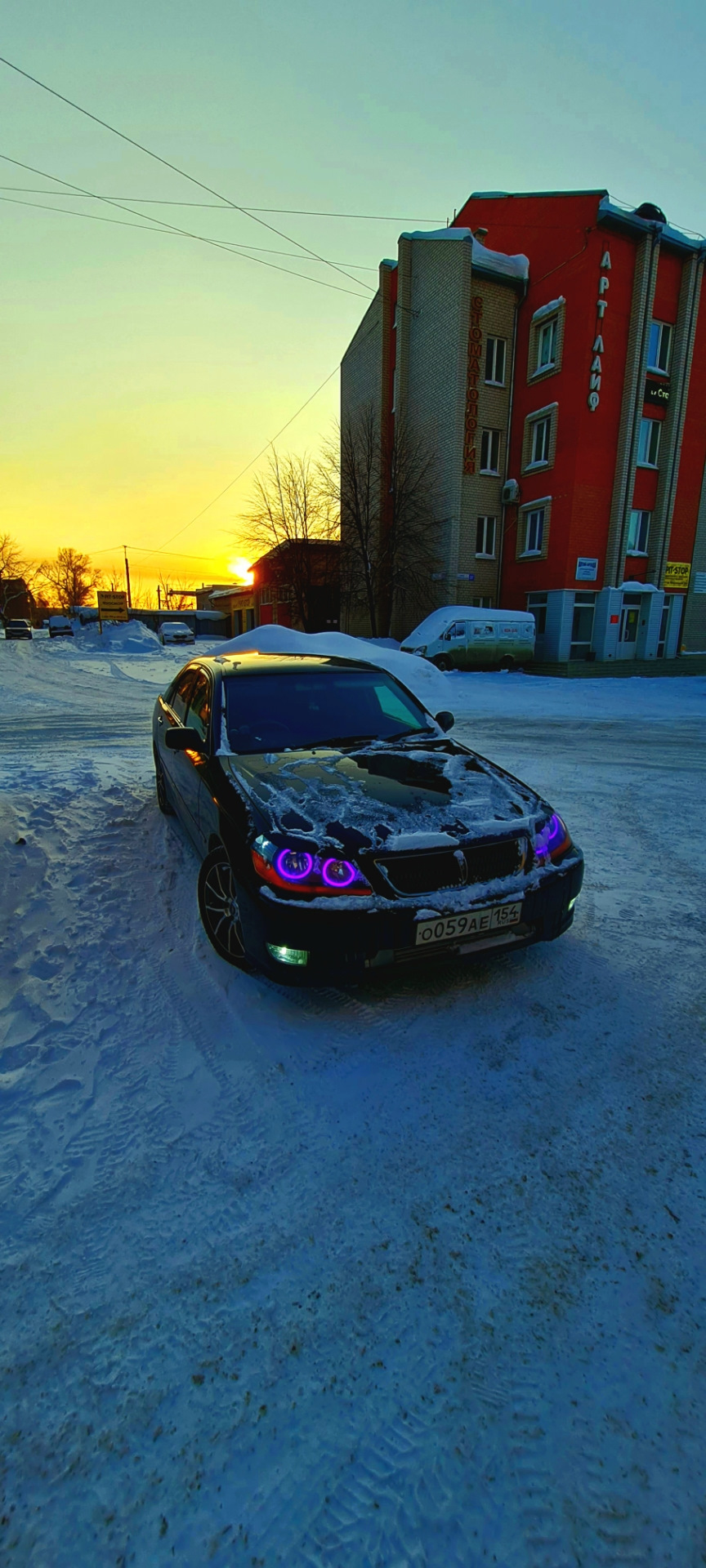 Ангельские глазки в фары) — Toyota Mark II (110), 2,5 л, 2003 года ...