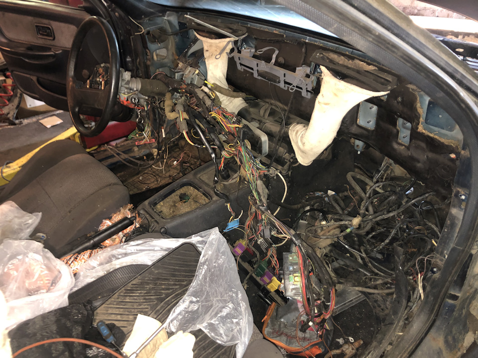 Переборка проводки — Ford Taunus TC3, 1,6 л., 1981 года | своими руками ...