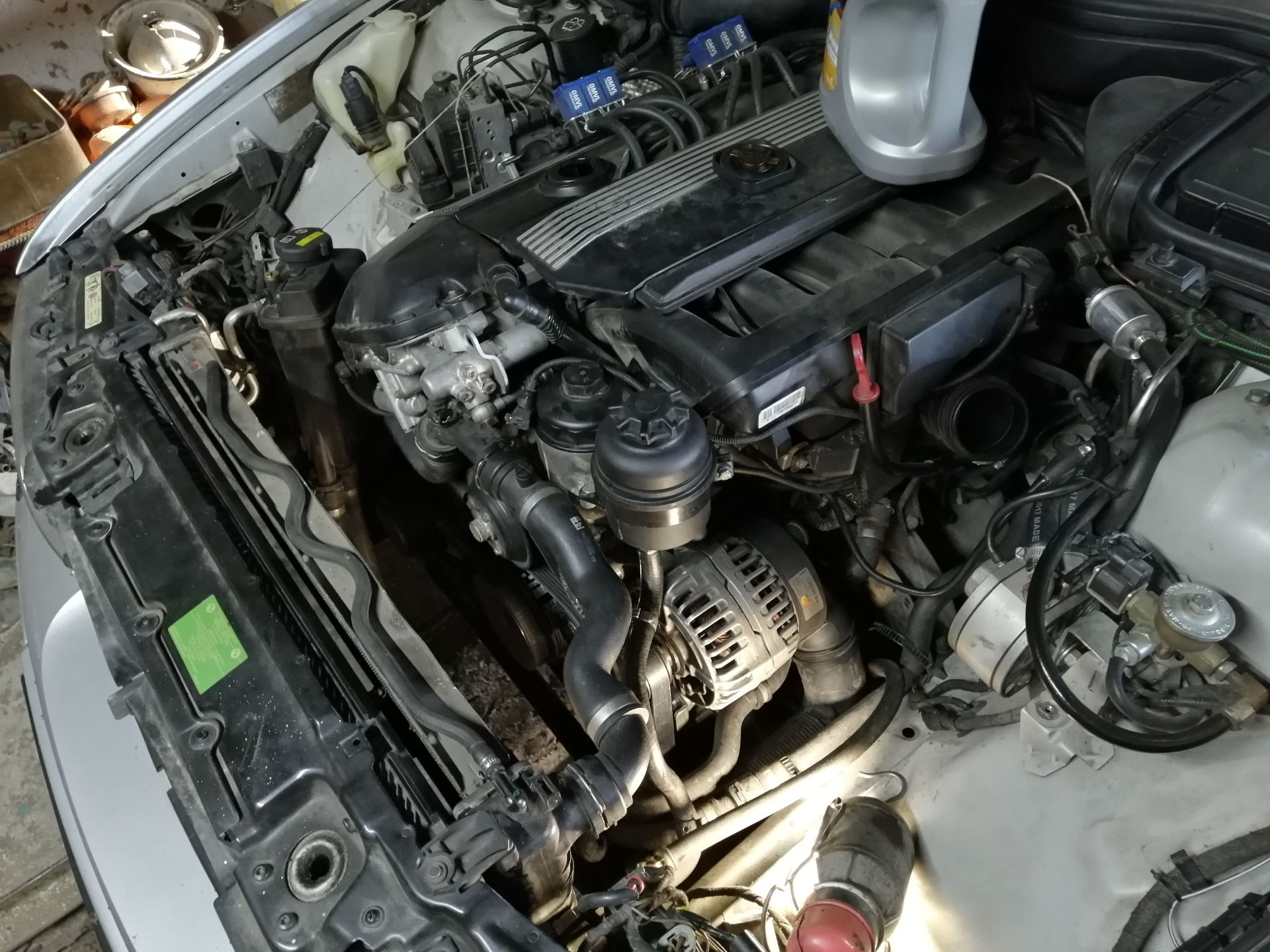 Замена подшипников генератора, замена роликов — BMW 5 series (E39), 2,5 ...