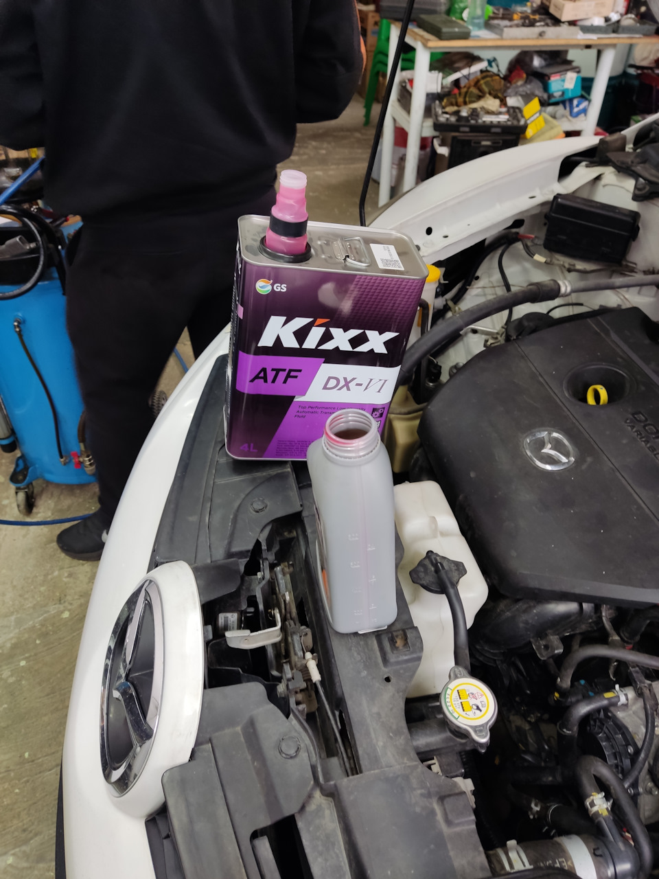 Замена масла в АКПП и ГУРе — Mazda CX-7, 2,5 л, 2011 года | визит на ...