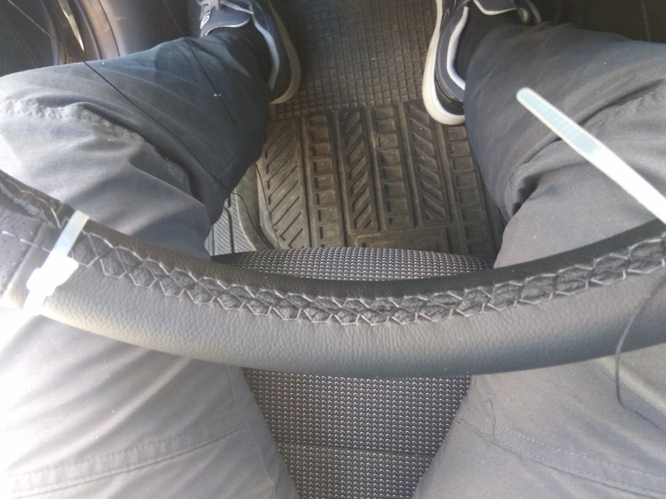 Кожаный руль (эконом вариант) — Hyundai Solaris (2G), 1,6 л, 2020 года ...