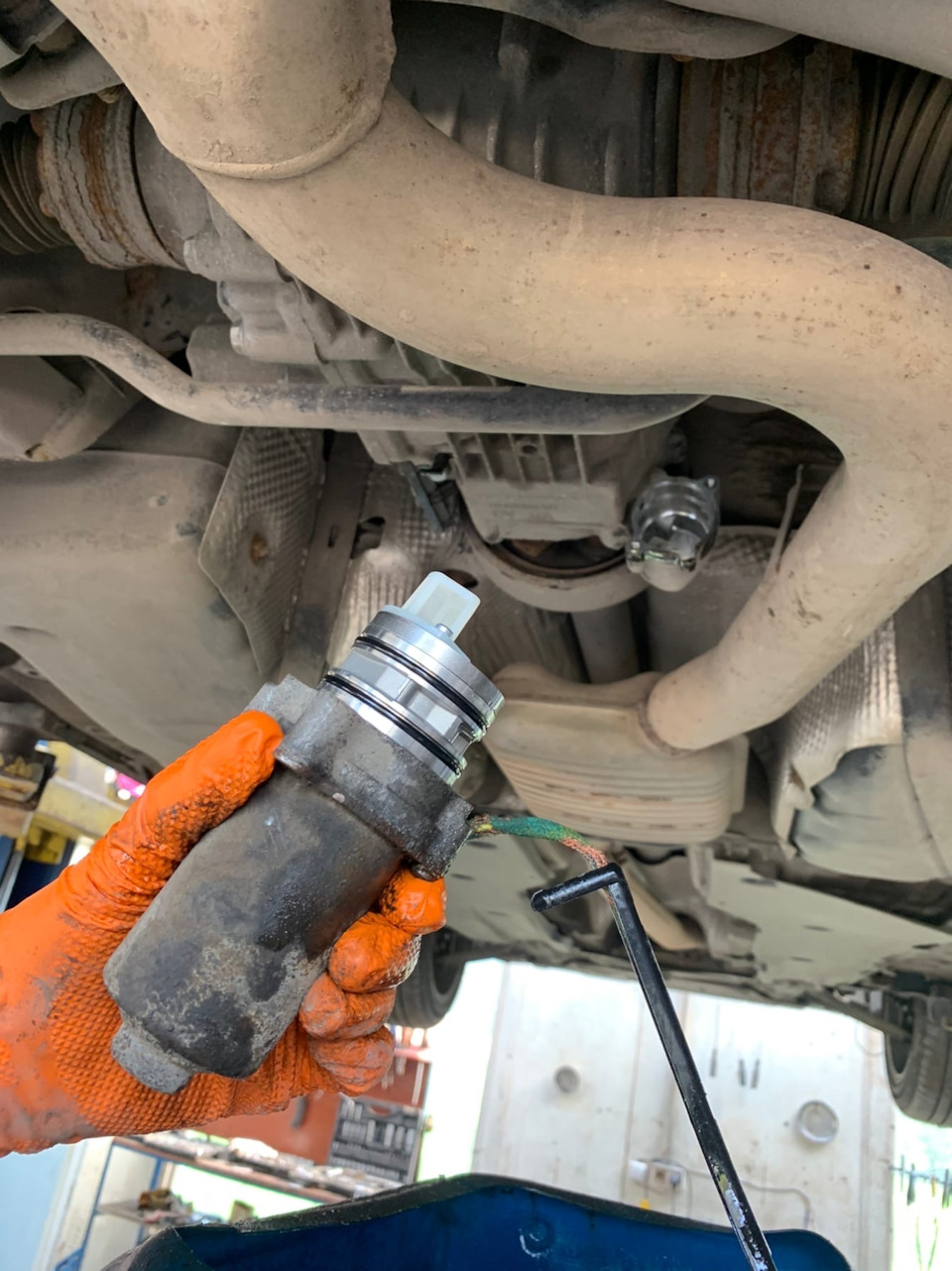 Замена масла в халдексе, раздатке, редукторе и ещё по мелочи — Skoda ...