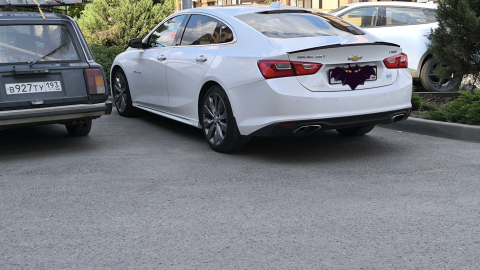 Chevrolet Malibu Белая молния