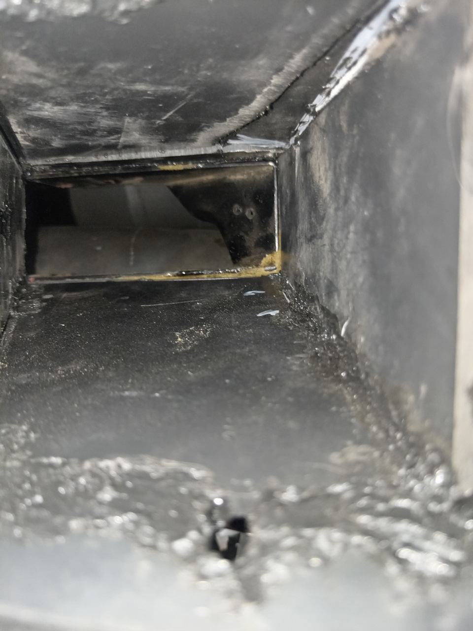 Правое — Lada 2120 Надежда