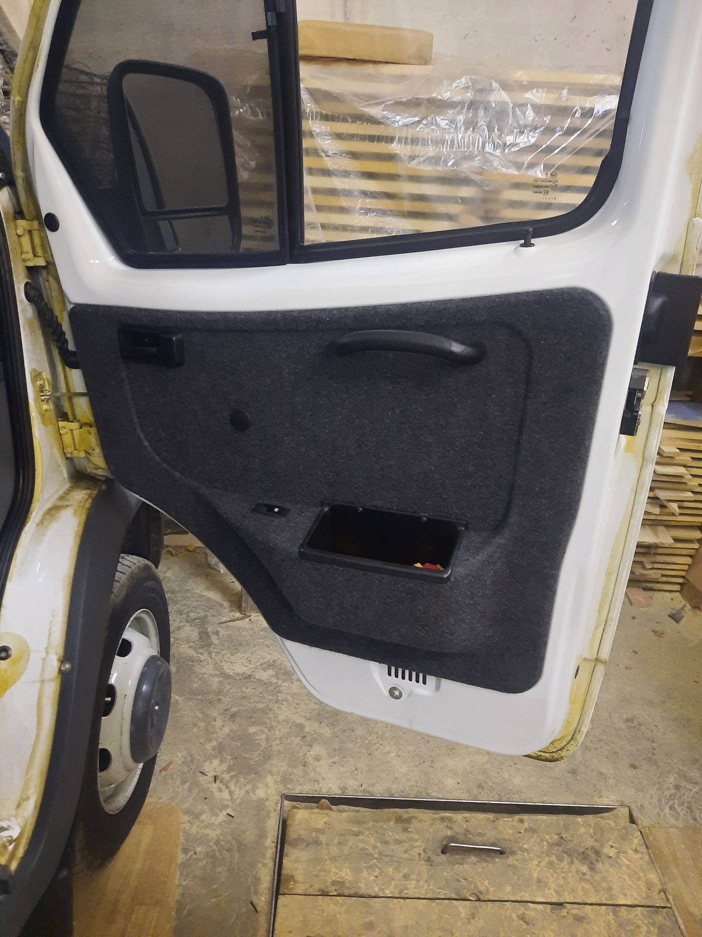 Установка стеклоподъемников часть 2. — ГАЗ Газель, 2014 года ...