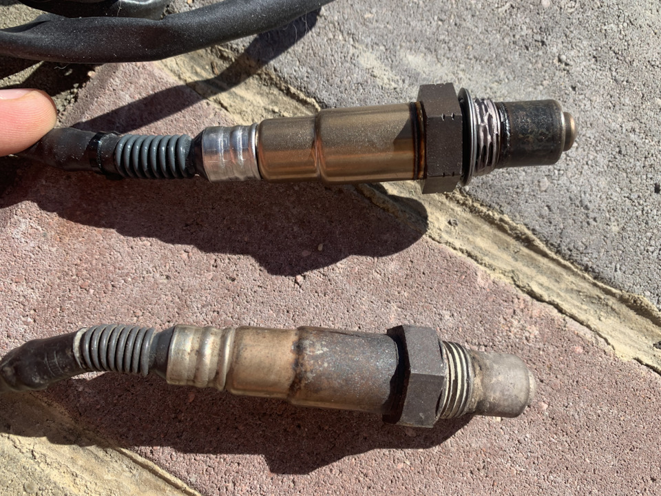 Замена кислородного датчика a8 d3. Ауди а6 с5 обманка на вторые лямды. Лямбда зонд ауди q5. Лямбда зонд прадо 120 4. Ауди а3 датчик кислорода замена.