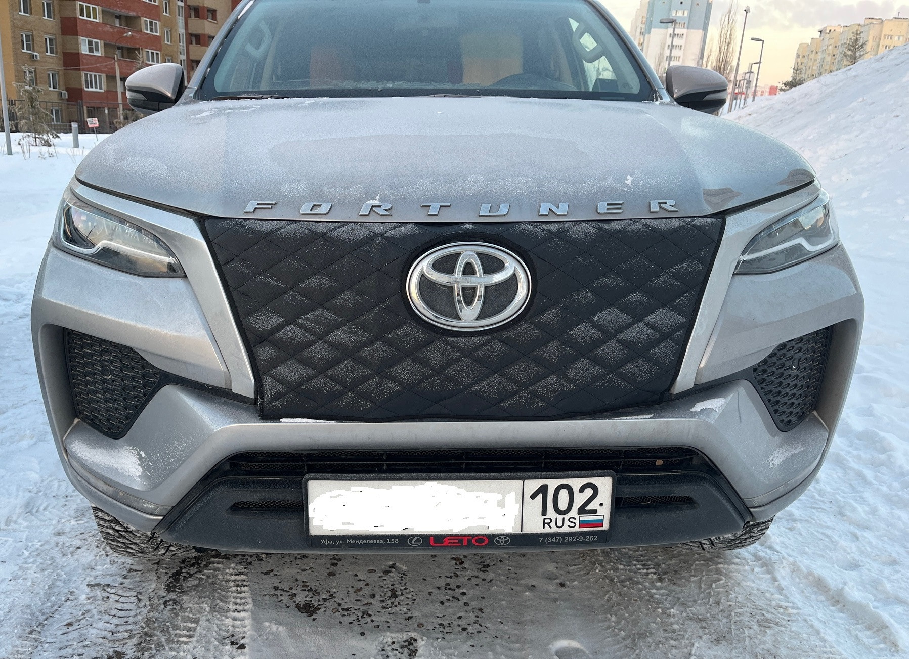 Поставил намордник — Toyota Fortuner (2G), 2,7 л, 2022 года | тюнинг |  DRIVE2