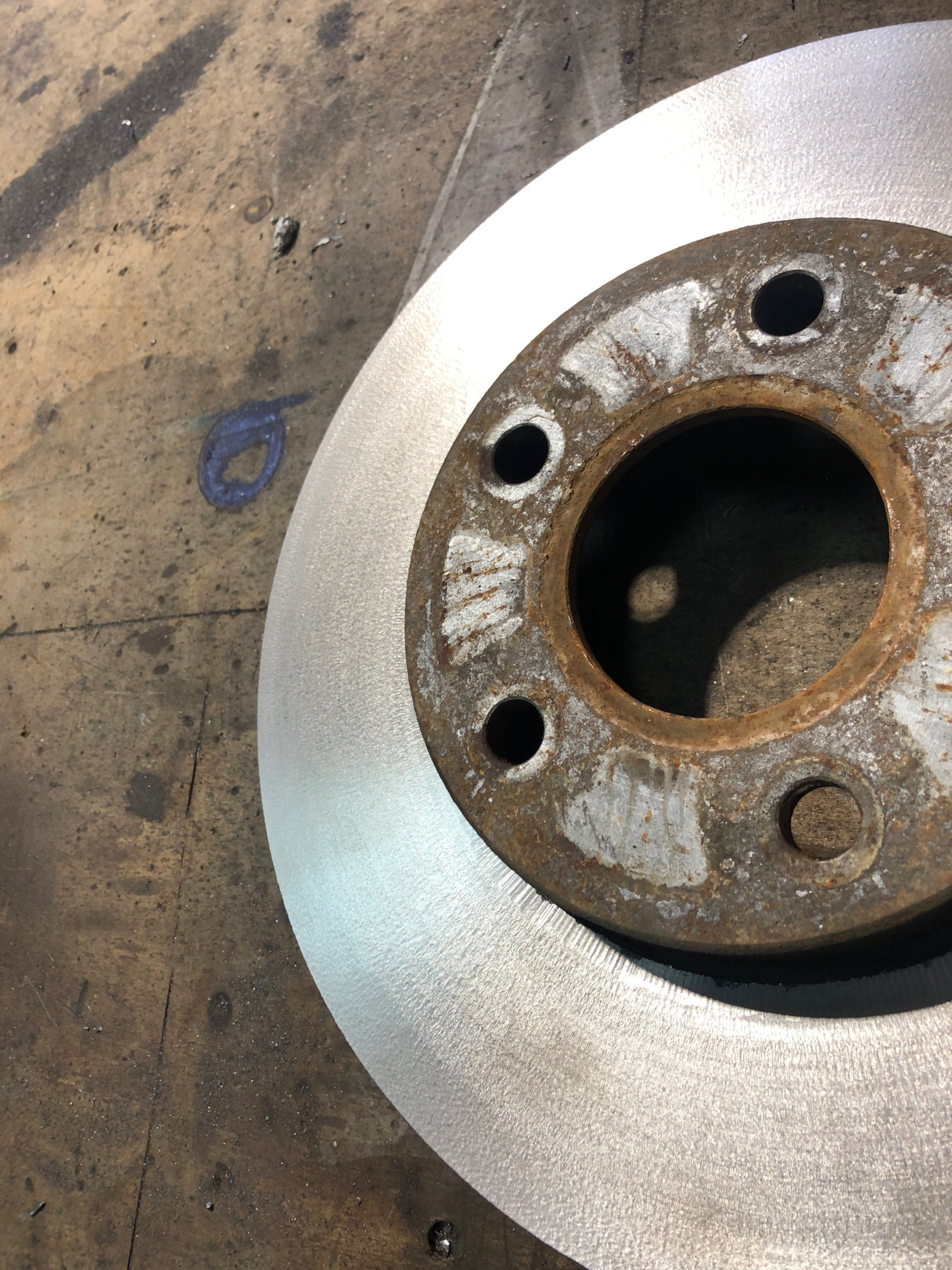 Биение руля при торможении — Ford Focus II Sedan, 2 л, 2005 года ...