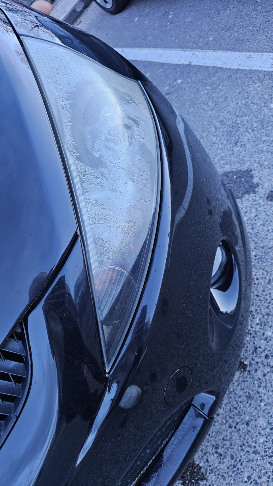 Запотевание фары — Mitsubishi Grandis, 2 л, 2009 года | просто так | DRIVE2