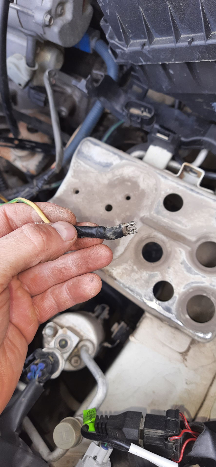 42 Замена разъёма на втягивающем папа — Toyota Camry Gracia, 2,2 л ...