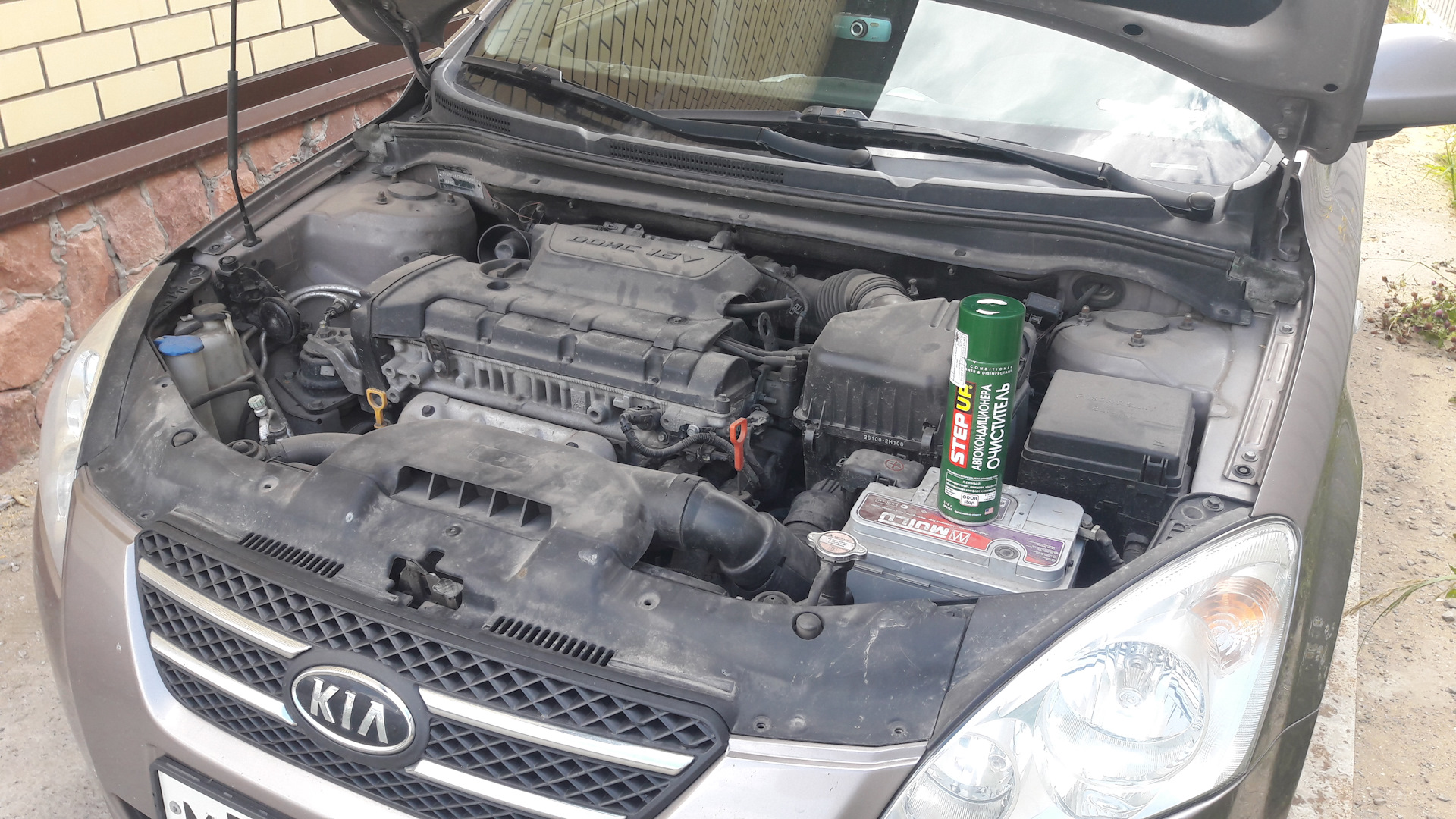 Замена свечей, чистка климат контроля и гавно щетки — KIA Ceed (1G), 2 ...