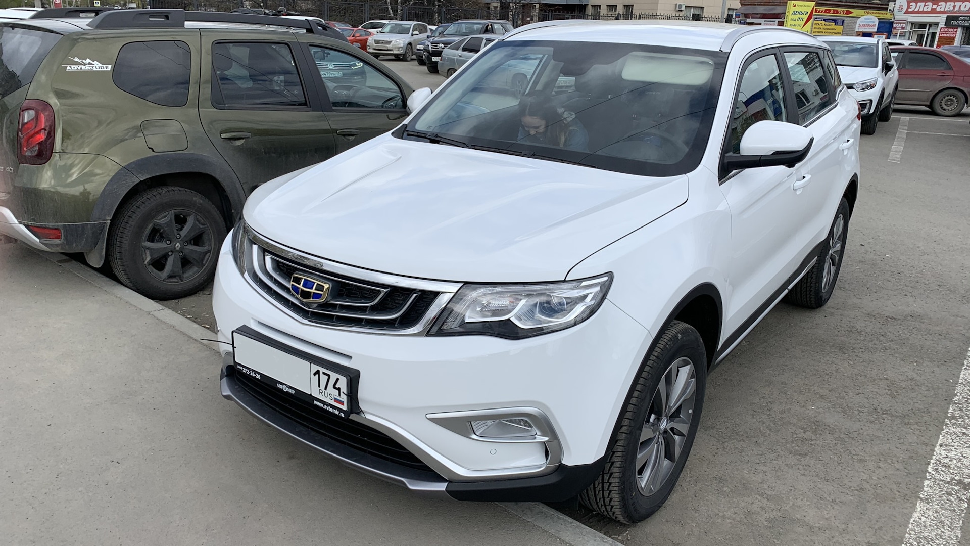 Камера geely atlas