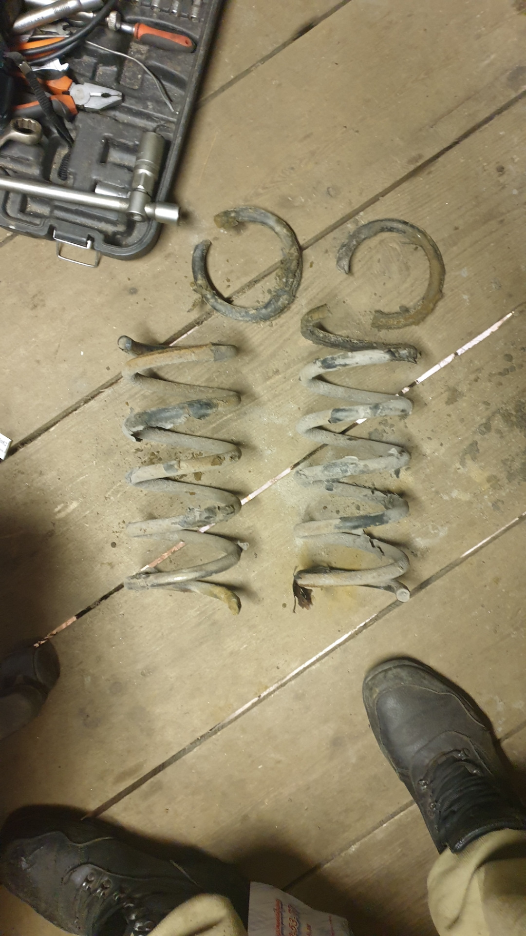 Замена задних пружин от УАЗ на Шевроле Каптива 3.3 — Chevrolet Captiva ...