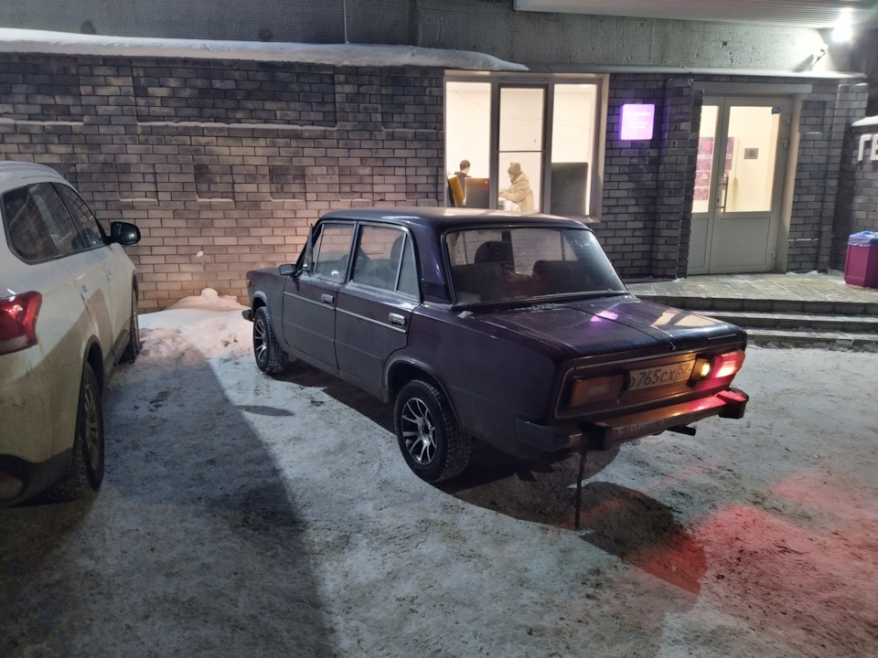 Скатались в вет. клинику к пёселю — Lada 2106