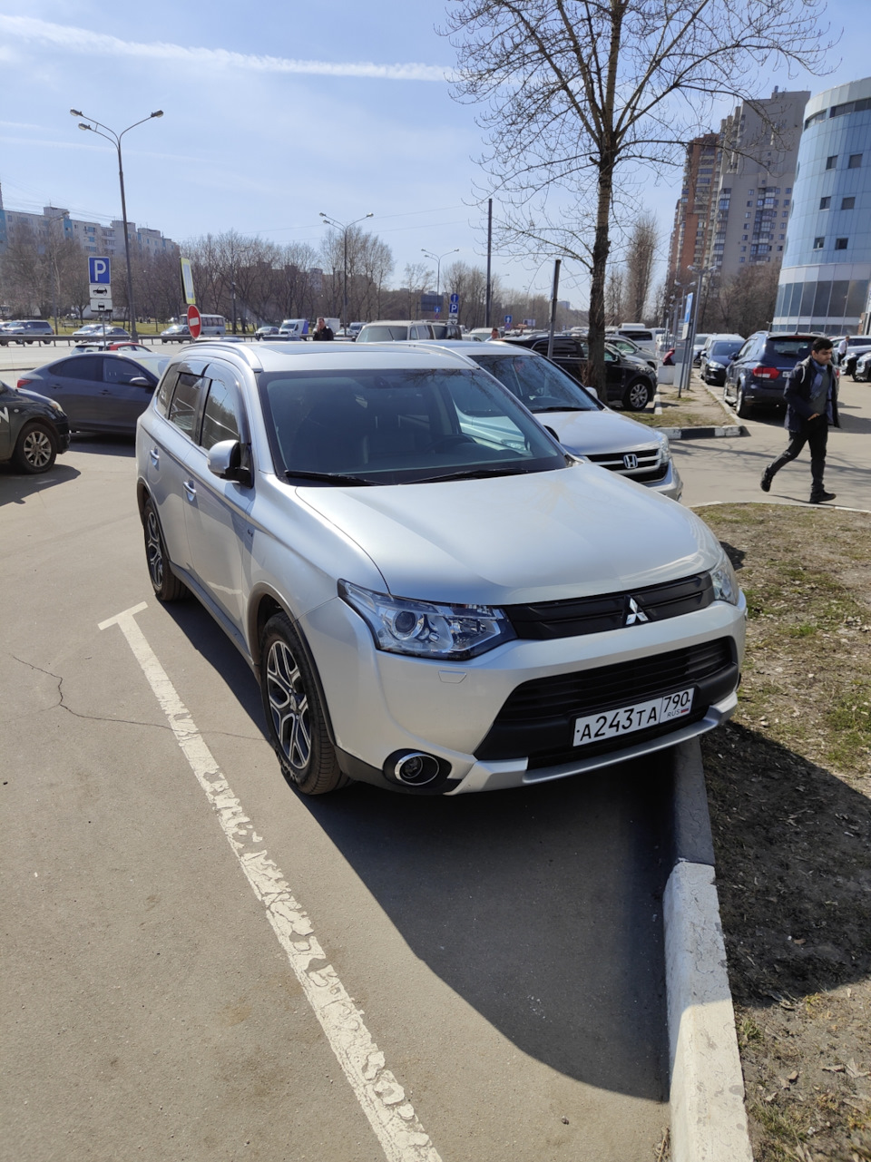 Конец истории. — Mitsubishi Outlander (3G), 3 л, 2014 года | продажа машины  | DRIVE2